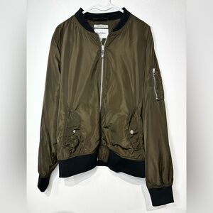 EUC Men’s Bomber Jacket